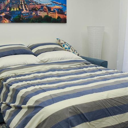 Chiaja Lux House Apartment Наполи Екстериор снимка
