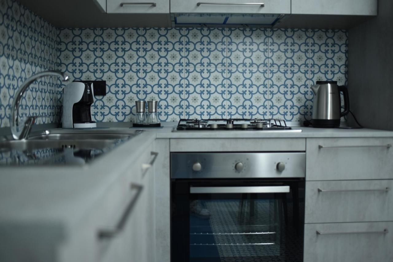 Chiaja Lux House Apartment Наполи Екстериор снимка
