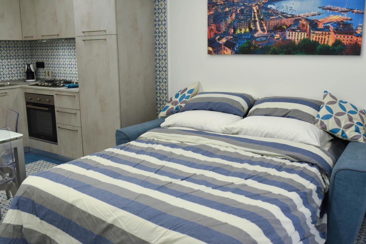 Chiaja Lux House Apartment Наполи Екстериор снимка
