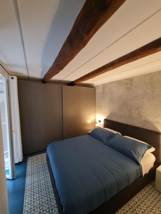 Chiaja Lux House Apartment Наполи Екстериор снимка