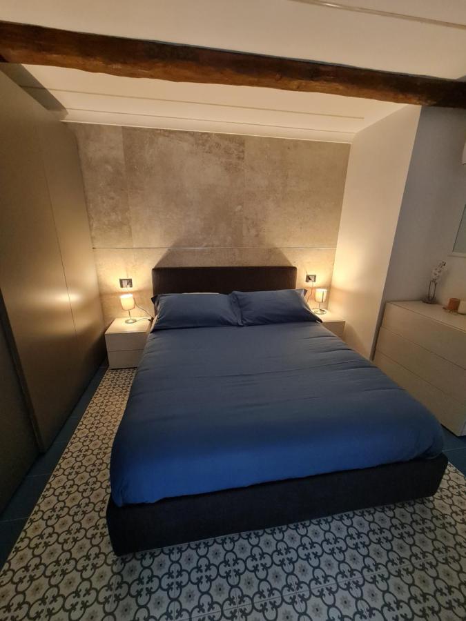 Chiaja Lux House Apartment Наполи Екстериор снимка